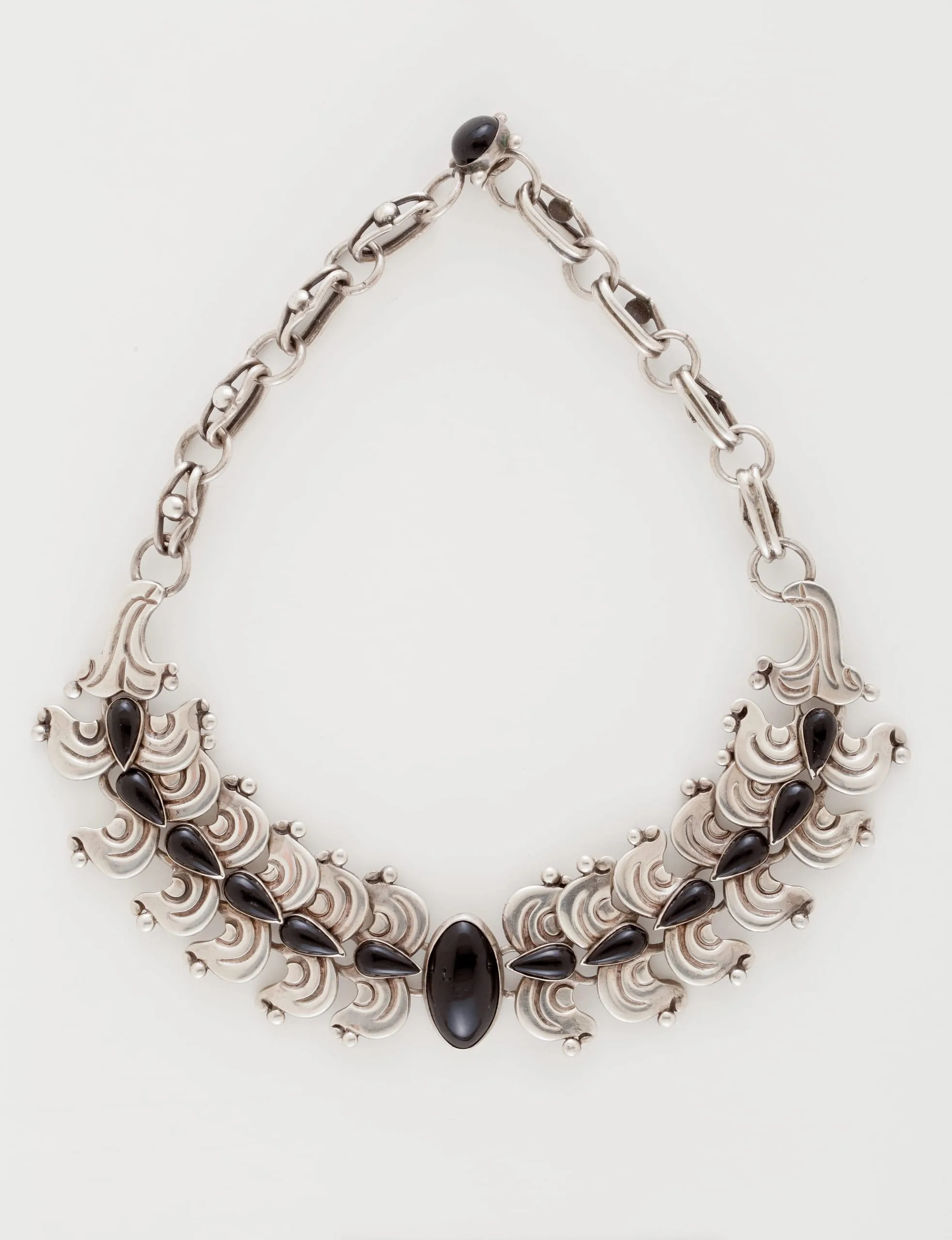 Héctor Aguilar Feathers Necklace