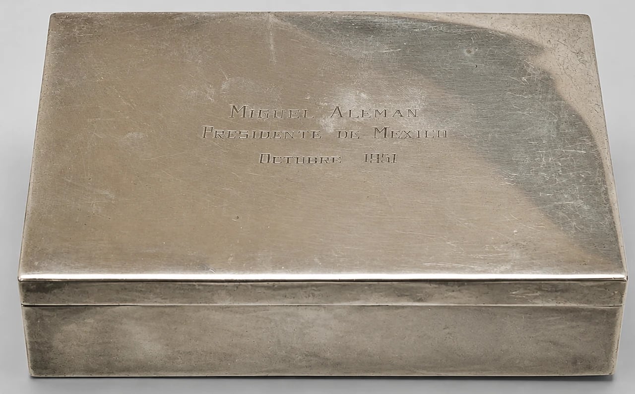 Fred Davis Presidential Cigar Box