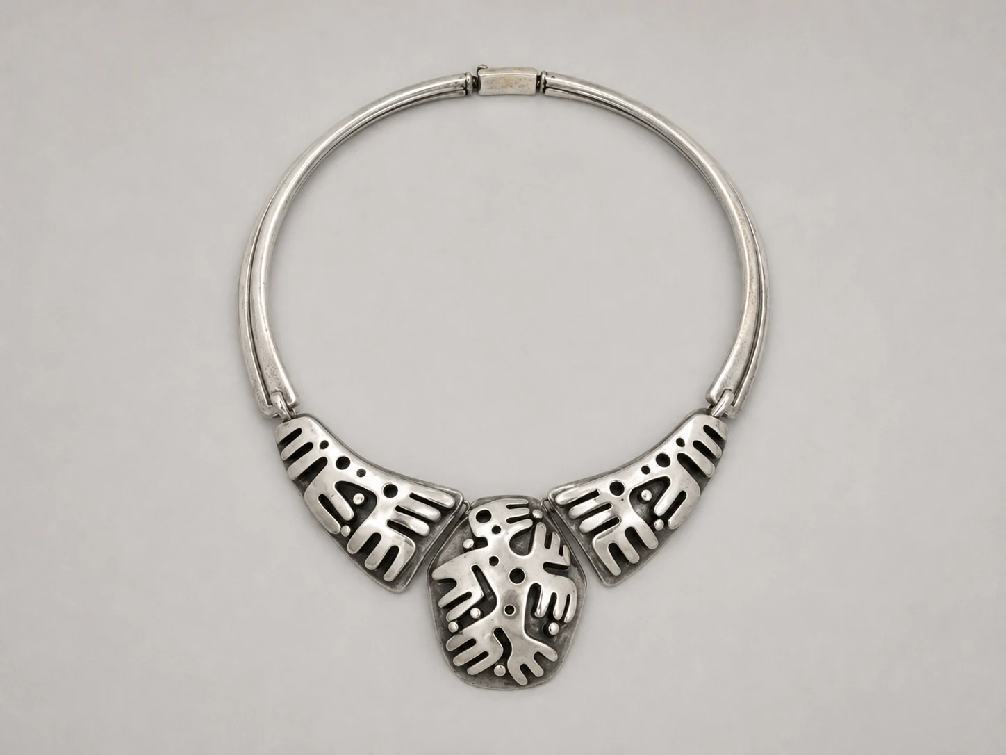 Salvador Teran Necklace, Design No. 162