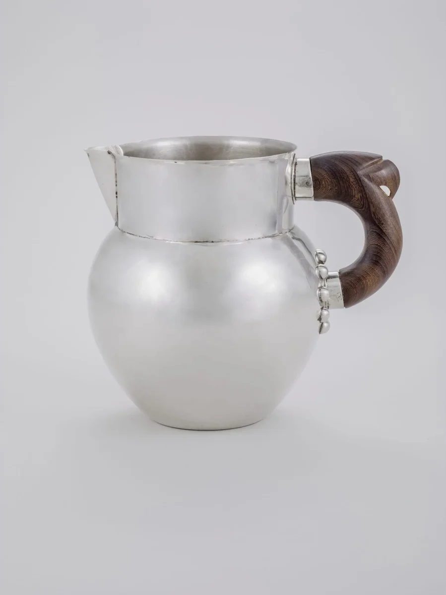 Eagle Pitcher