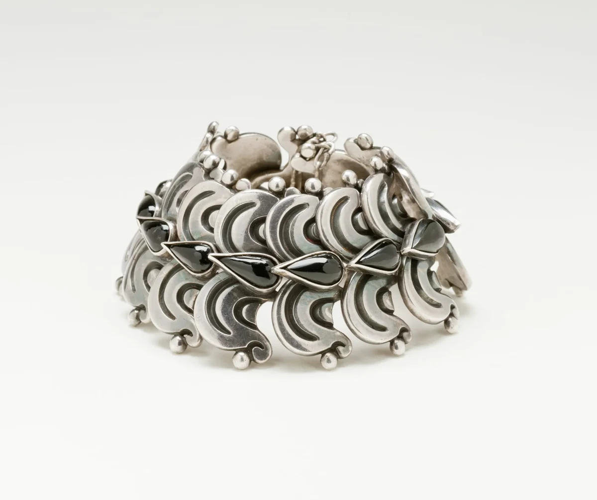 Feathers Bracelet