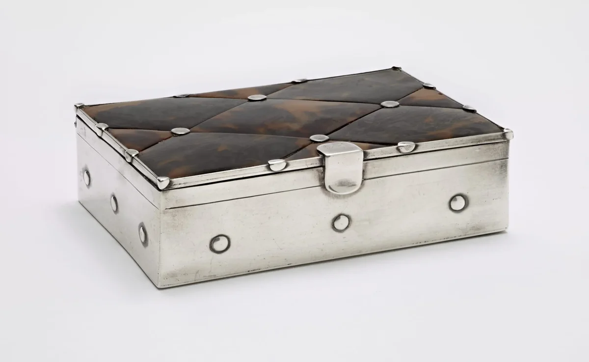 Box (Caja)