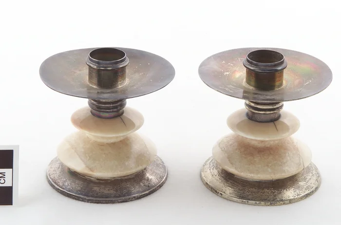 Candleholder