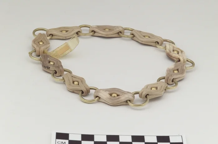 Necklace and bracelet