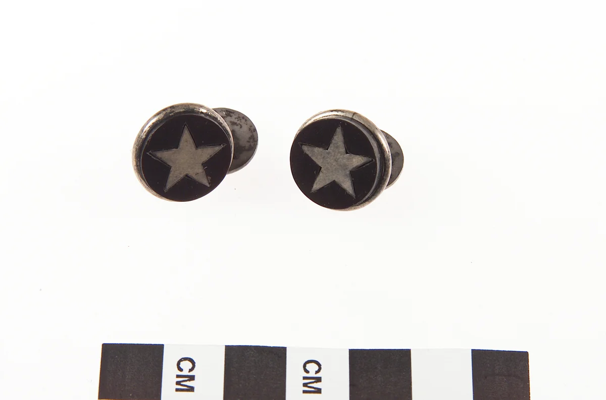 Cuff links