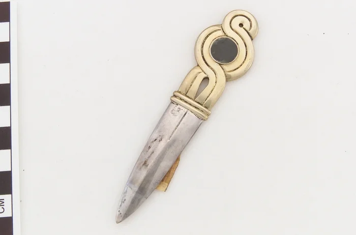 Letter opener