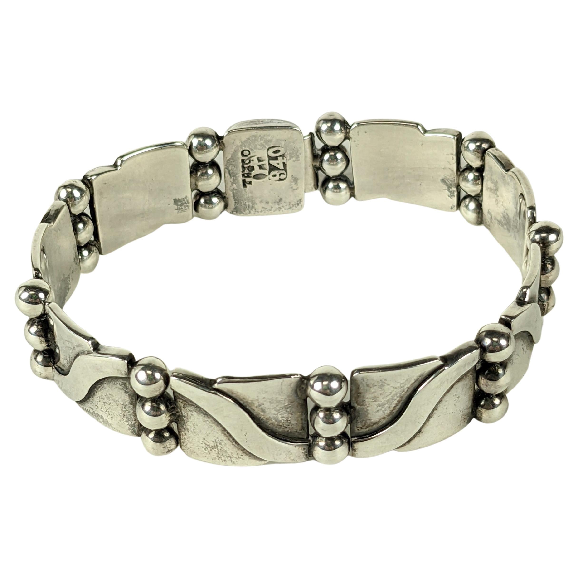 Héctor Aguilar Three Ball and Wave Bracelet