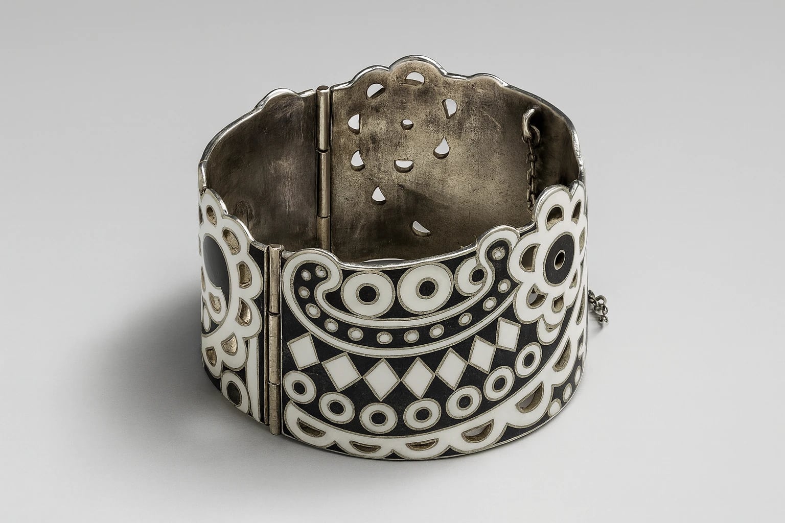 Margot de Taxco Diamonds and Dots Bracelet