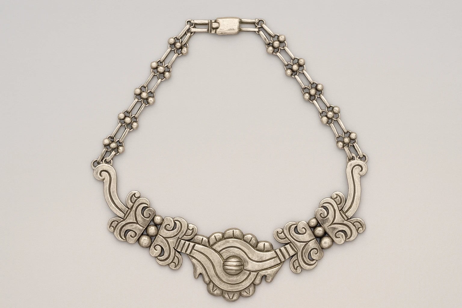 Héctor Aguilar Maguey Necklace