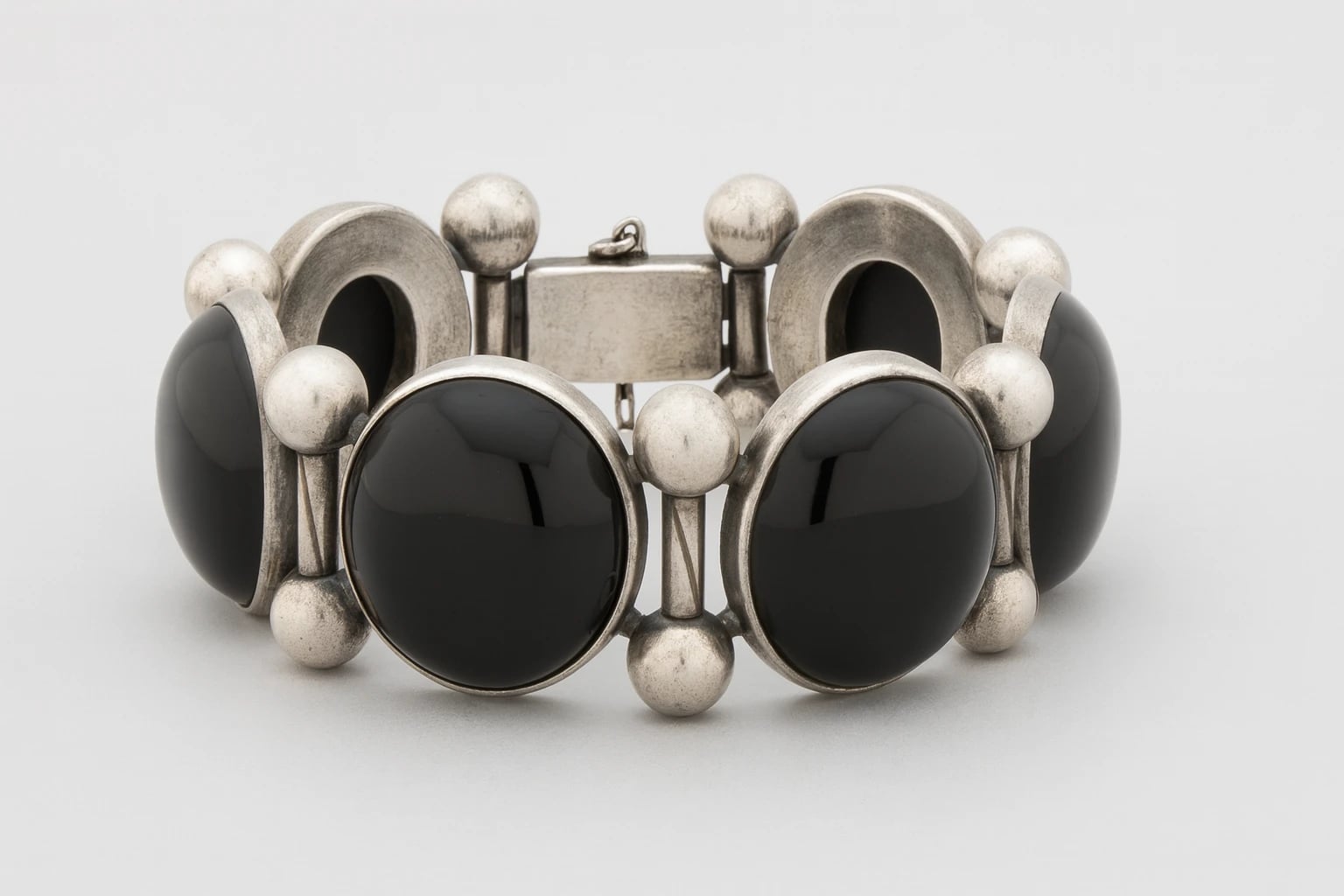 Héctor Aguilar Sterling Silver and Onyx Cuff Bracelet