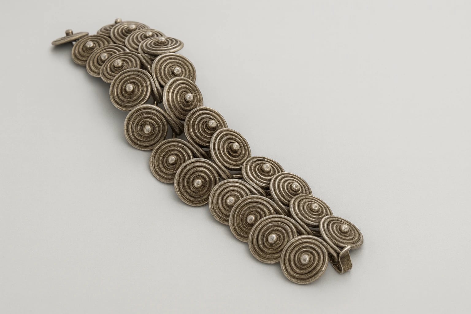 Los Castillo Overlapping Spiral Coils Bracelet