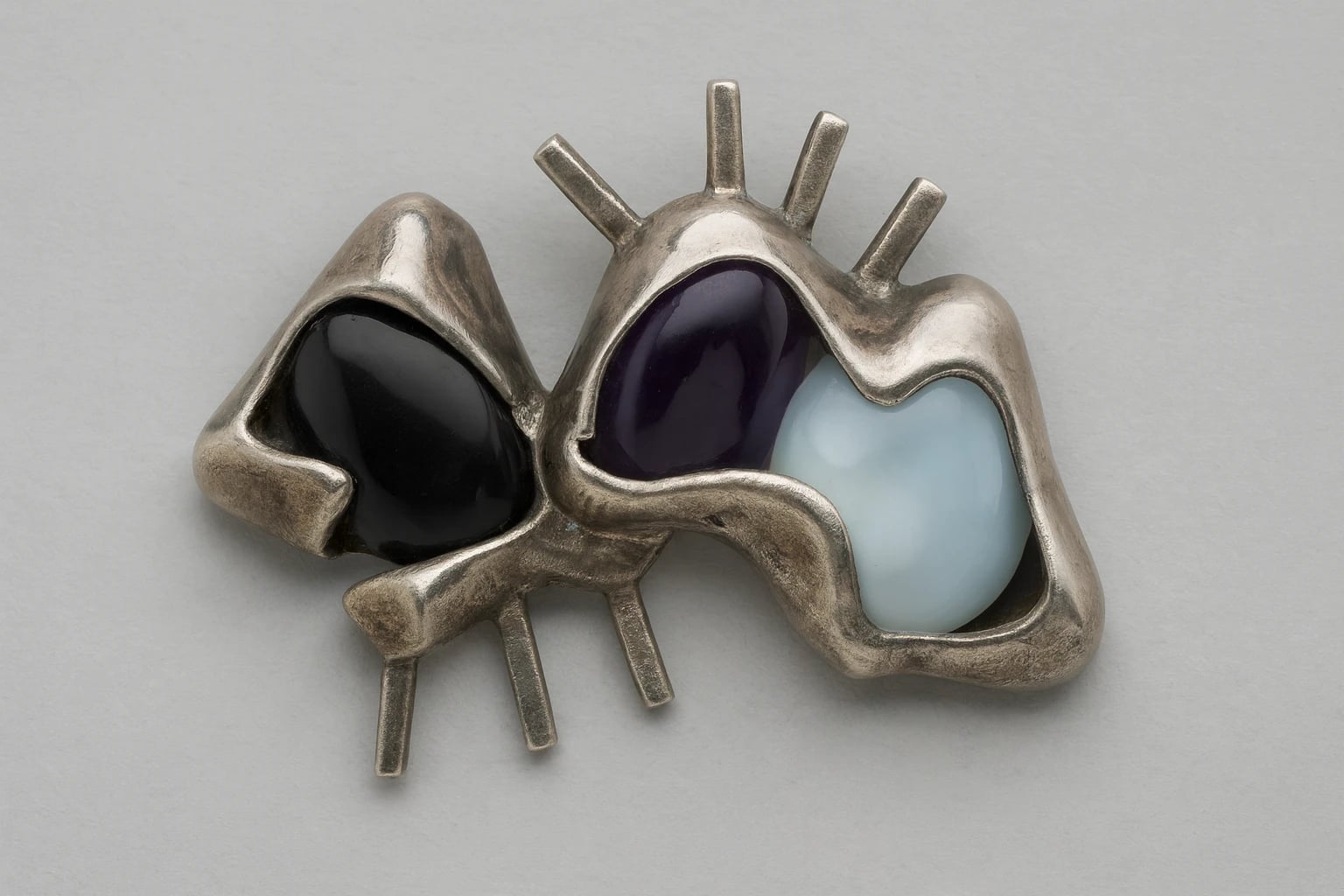 Salvador Terán Biomorphic Pendant with Amethyst and Onyx