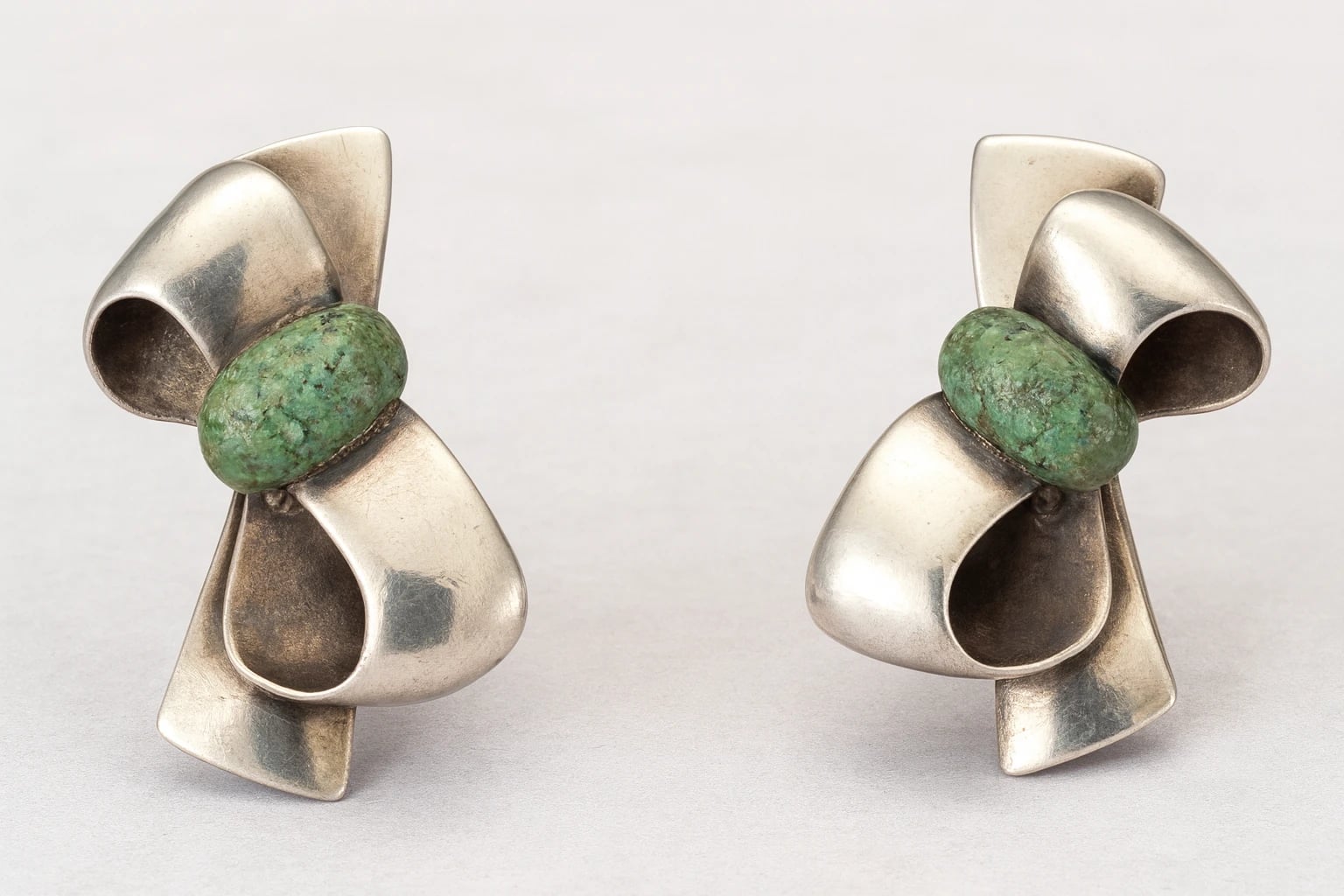 William Spratling Azur Malachite Bow Earrings