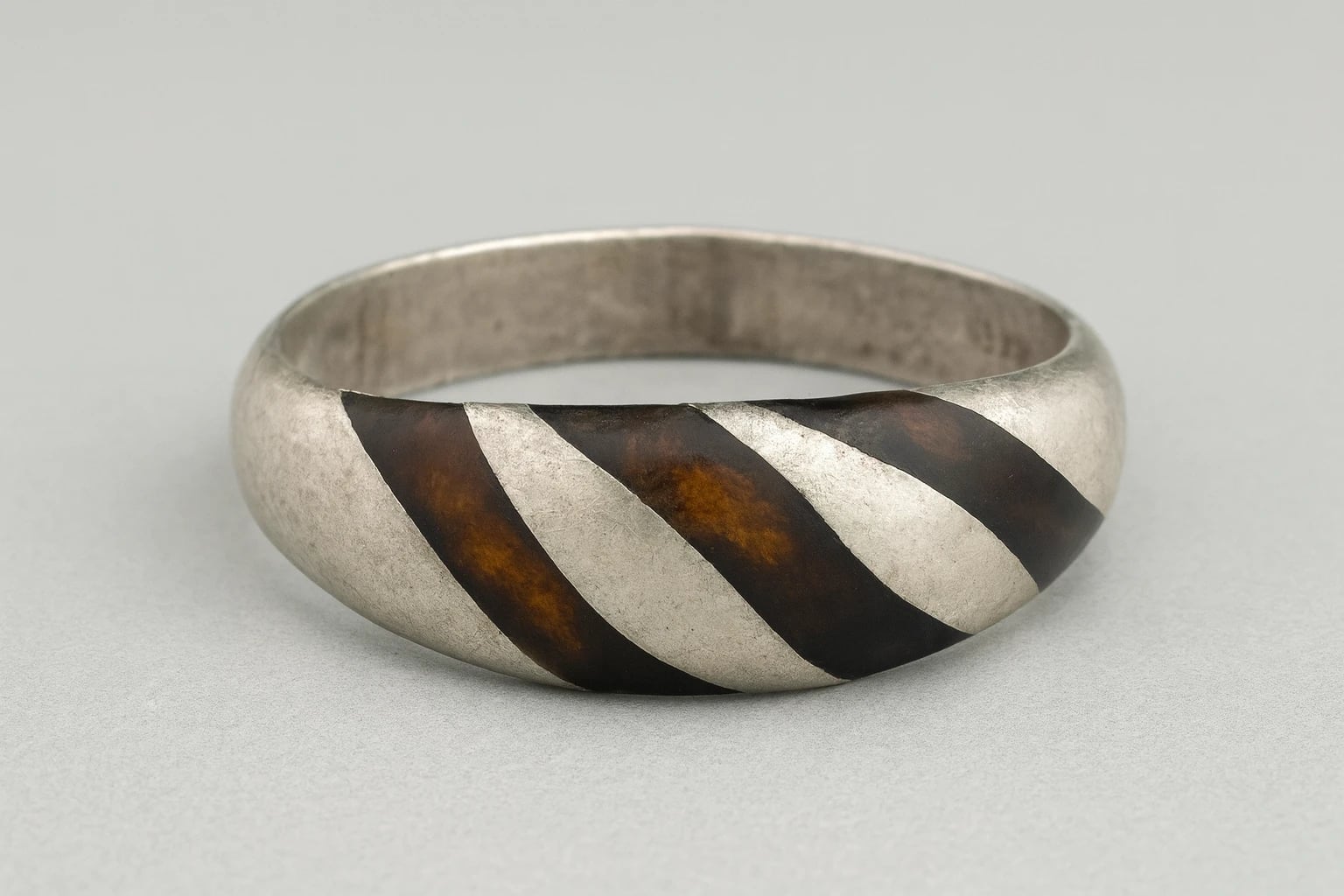 William Spratling Ring with Tortoise Shell Diagonal Inserts